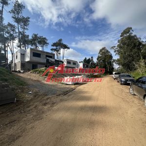 Casa A Estrenar En Pinares. Punta Del Este