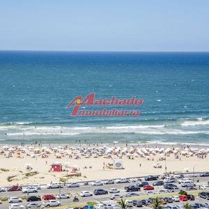 Apartamento En Venta Con Vista Brava, Excelente Construccion