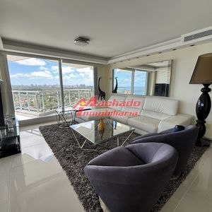 Excelente Apartamento A La Venta Con Toda La Vista Al Mar Playa Mansa 3 Dormitorios