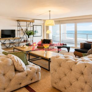 Vende Apartamento Con Vista Al Mar, De 4 Dormitorios En Brava, Punta Del Este