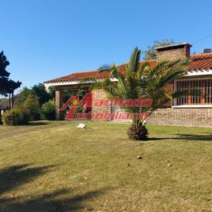 Chalet Construcción Tradicional En Venta Y Alquiler Temporada