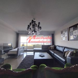 Alquiler Y Venta De Apartamento Frente A Playa Brava