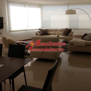 Alquiler Y Venta De Excepcional Departamento En Punta Del Este