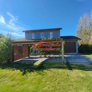 Casa En Venta De Dos Dormitorios En Punta Ballena