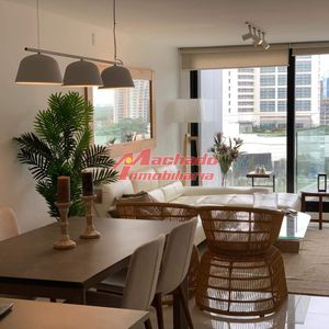 Venta De Apartamento De Dos Dormitorios En Punta Del Este
