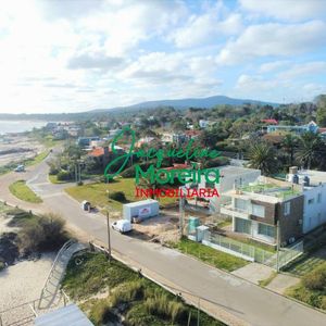 Sunset Casa En Venta, Moderna Y Confortable Sobre Playa Lamas, De Frente Al Mar En Playa Verde