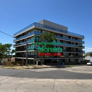 Apartamento 305, 4to Piso. Edificio Seaside Suites Puerto Piriapolis, 1 Dormitorio En Venta A Sólo 2 Cuadras Playa Rinconada.