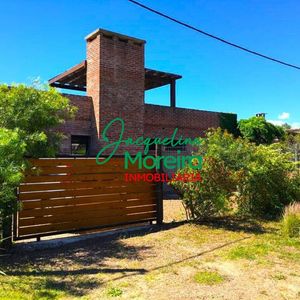 "edfil" Confortable Casa En En Venta A Metros Del Mar En Punta Colorada - Piriapolis