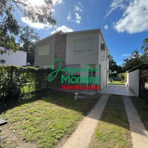 Duplex Del Bosque, En Venta A Solo 3 Cuadras Playa Con Piscina