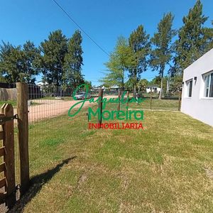 Casa Luz,  A Estrenar, Tierra Calma. Piriapolis.