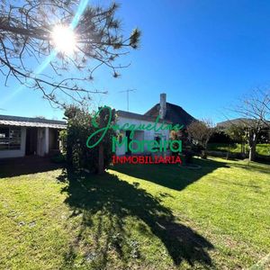 Los Cardos, Oferta: 2 Casas Juntas En El Mismo Terreno - Balneario Las Flores