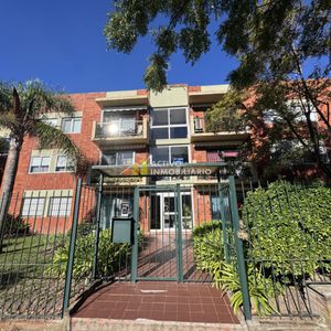 Venta Apartamento 3 Dormitorios + Cochera - Punta Gorda