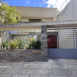 Venta Casa 5 Dormitorios Con Garaje Doble Barbacoa Y Piscina-punta Carretas