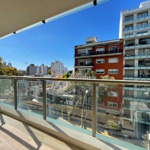 Alquiler Apartamento 2 Dormitorios 2 Baños Amoblado-punta Carretas