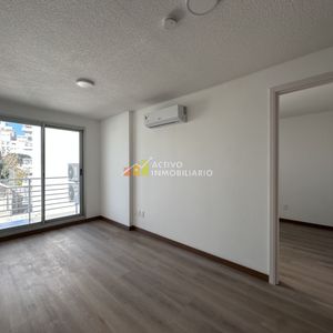Alquiler Apartamento 1 Dormitorio + Balcón + Garage + Tres Cruces