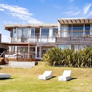 Venta Casa 5 Dormitorios Club De Mar Jose Ignacio (cm59)