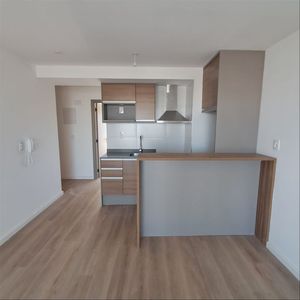 Apartamento En Pocitos De 1 Dormitorio Con Cochera