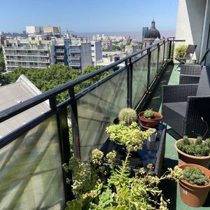 Venta De Gran Apartamento De 200 M2 En Cordón Sur Con Excelentes Vistas