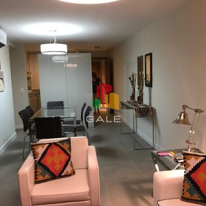 Departamento De 2 Dormitorios En Venta, En Roosevelt Punta Del Este.