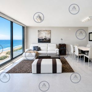 Moderno Apartamento De 2 Dormitorios En Torre Venetian Sobre Playa Mansa