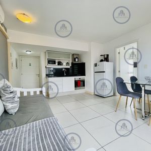 Venta De Apartamento De 1 Dormitorio En El Corazón De La Península, Punta Del Este
