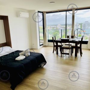 Moderno Monoambiente En Torre Con Servicios Sobre Roosevelt, Punta Del Este