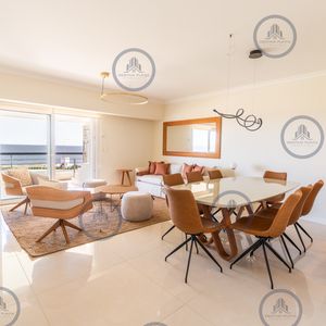 Exclusivo Penthouse En Venta De 3 Dormitorios Vista Al Mar, Piscina Y Parrillero De Uso Exclusivo Sonbre Playa Mansa, Pinares