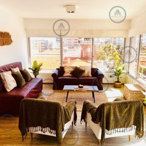 Apartamento De 2 Dormitorios En El Corazón De La Península De Punta Del Este