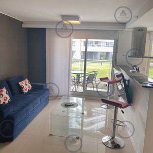 Apartamento De 1 Dormitorio En Torre Con Servicios, Playa Brava