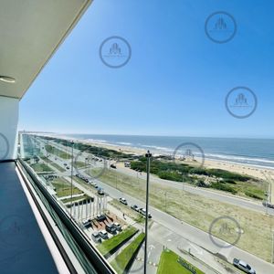 Venta De Apartamento De 3 Dormitorios En Suite En Le Parc 3 De Playa Brava, Punta Del Este