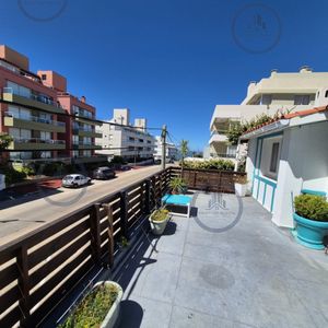 Casa De 2 Dormitorios En Alquiler Anual En Península Punta Del Este