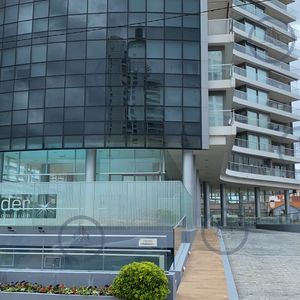 Hermoso Apartamento 2 Dormitorios En Playa Mansa Alquiler Anual