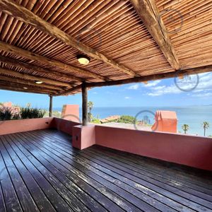 Alquiler Temporario, Anual Y Venta  De Maravillosa Casa De Cuatro Dormitorios Más Dependencia En Complejo Privado De Punta Ballena