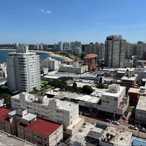 En Alquiler 3 Dorm Refaccionado Piso Alto