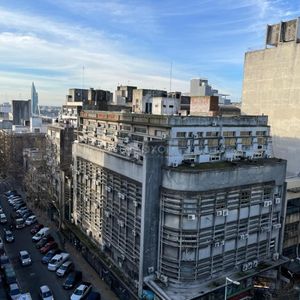 Alquiler Y Venta De Gran Oficina Centro De Montevideo