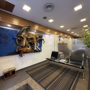 Venta Oficina Con Renta Ciudad Vieja