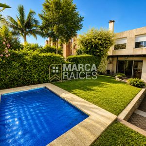 Venta Casa Ph Independiente 3 Dormitorios 3 Baños Piscina Climatizada Parrillero Cochera Parque Miramar