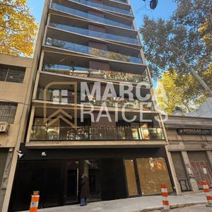 Venta Local Comercial A Estrenar Centro Sur Montevideo