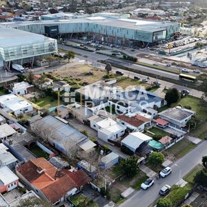 Venta 5 Propiedades Con Renta Padron Unico Ciudad De La Costa Sur Canelones