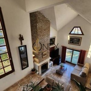 Gran Oportunidad Venta De Casa Y Apartamento La Floresta A Pasos De La Playa.