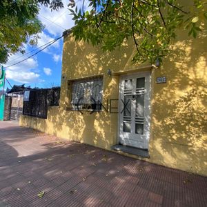 Casa Mas Local Comercial En Venta Paysandu