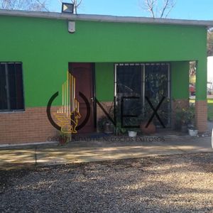 Venta Casa Principal Más Monoambiente Al Fondo Garage Para Dos Autos Más Barbacoa Con Baño Y Kitchenette Las Vegas Sur Canelones