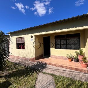 Casa En Venta Cerca De Complejo Deportivo
