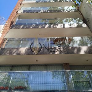 Venta Apartamento 3 Dormitorios + Servicio En Punta Carretas