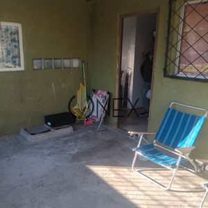 Se Vende Casa En Flor De Maroñas, Montevideo.