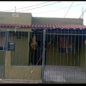Se Vende Esta Casa En Flor De Maroñas