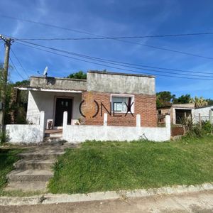 Propiedad En Venta En La Ciudad De Guichon Paysandu