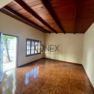 Casa De 2 Dormitorios En Alquiler