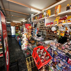Local En Paysandú, Dentro De La Ciudad
