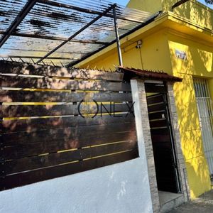 Se Vende Está Casa En Curva De Maroñas